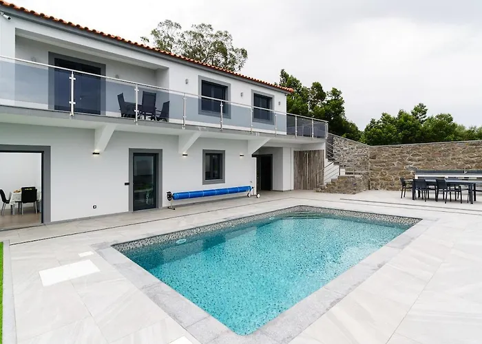 Sunny Side Ii Free Heated Pool